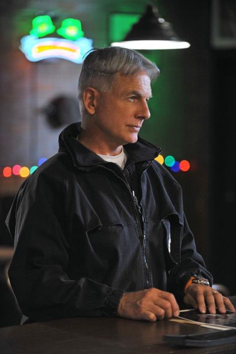 Special Agent Leroy Jethro Gibbs Jethro Gibbs, Ncis Gibbs Rules, Gibbs Ncis, Gibbs Rules, Ncis Cast, Leroy Jethro Gibbs, Ncis New, Michael Weatherly, Mark Harmon