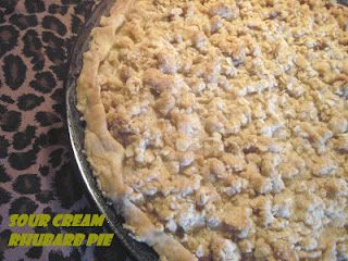 Peach Blueberry Crisp, Sour Cream Pie, Cooking Oatmeal, Pie Crust Dough, Rhubarb Pie, Recipes Family, Cream Pie Recipes, Pastry Shells, Rhubarb Recipes