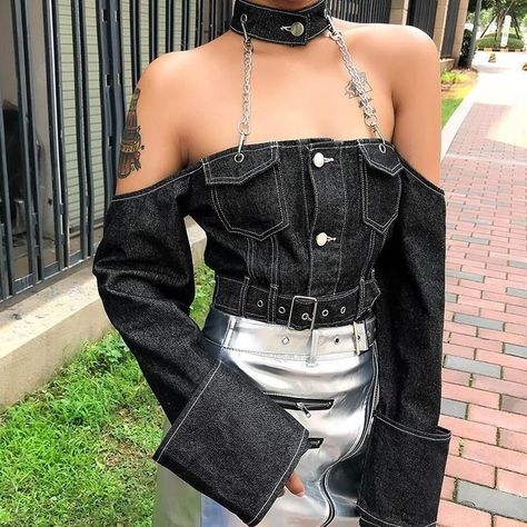 Diy Cropped Jean Jacket, Jacket Crop, Autumn Outwear, Denim Coat Women, Short Jean, Fame Dr, Women Halter, Jeans Jacket, Mode Inspo