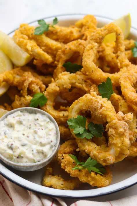 Calamari Recipes, Grilled Halibut, Fancy Dishes, Fried Calamari, Food Tasting, Calamari, Popular Recipes, Find Recipes, Perfect Food