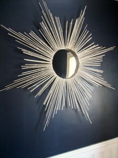 DIY Bamboo sunburst mirror Spiegel Diy, Painted Mirror, Starburst Mirror, Bamboo Design, Drift Wood, Sunburst Mirror, Mirror Painting, Diy Mirror, Cool Diy Projects