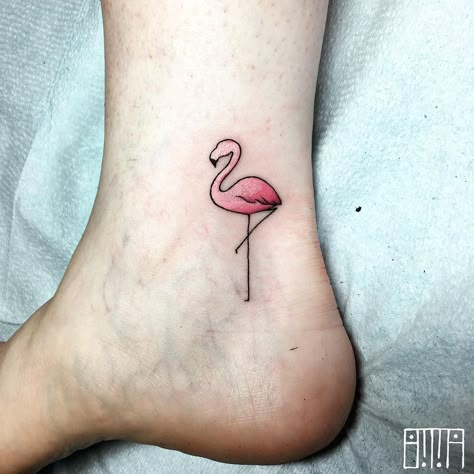 Tiny flamingo with gradient Flamingo Tattoos, Tattoo Ankle, Flamingo Tattoo, Petit Tattoo, Tattoos For Girls, Handpoke Tattoo, Small Girl Tattoos, Disney Tattoo, Subtle Tattoos