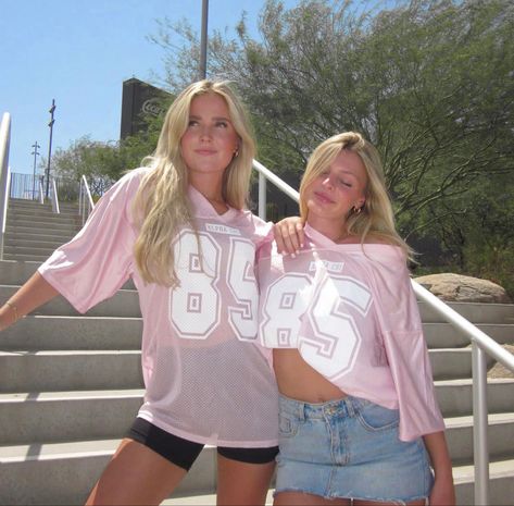 Sorority Outfits Spirit Week, Sorority Pics, Aphi Merch, Big Little Sorority Shirts, Sorority Tees, Recruitment Shirts, Recruitment Outfits, Bid Day Shirts, Sorority Bid Day