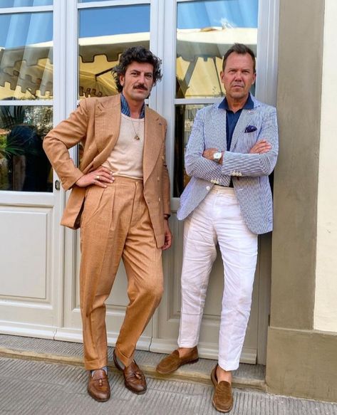 Spring Wedding Mens Attire, Men’s Cocktail Attire, Gerardo Cavaliere, Mens Cocktail Attire, Cactus Cocktail, Wm Brown, Male Wedding Guest Outfit, Giuliva Heritage, Tan Suits