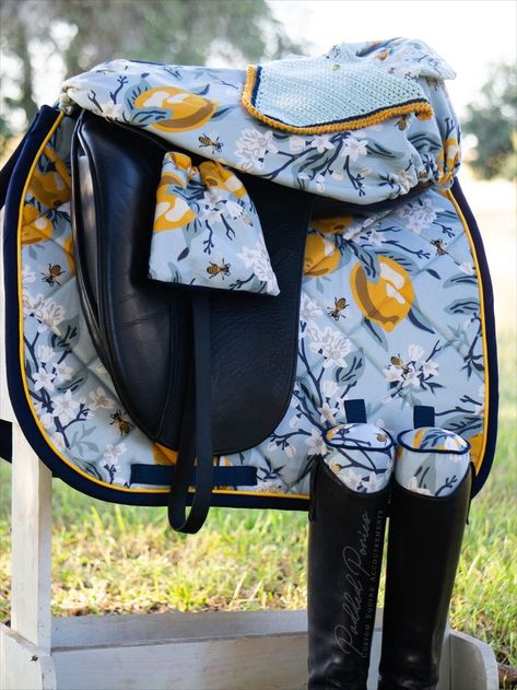 Mix and match boot trees, saddle pads, stirrup covers, bonnets, and saddle covers in our newest collection! English Tack Sets, Equestrian Style Outfit, Custom Saddle Pad, Horse Clothes, Stable Ideas, Pony Saddle, Boot Tree, Saddle Pads English, Horse Saddle Pads