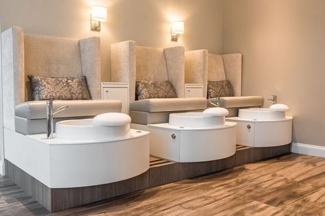 pedicure spa chair nail salon，pedicure chair luxurious，pedicure bench Nail Spa Interior Design, Pedicure Chair Ideas, Pedicure Bench, Nail Salon Chairs, Luxury Nail Salon, Brand Interior, Pedicure Station, Nail Salon Interior Design, Nail Salon Interior