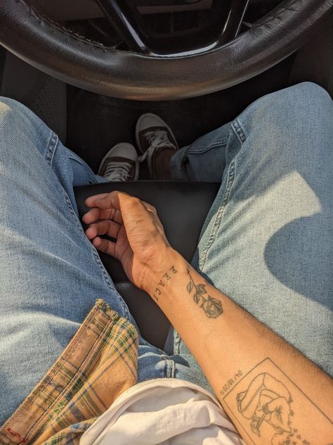 Golden hour
Aesthetic
Eboy
Guys aesthetics
Car aesthetics
Tattoos
Fashion
Skater guy Golden Boy Aesthetic, Car Aesthetics, Golden Boy, Boy Aesthetic, Boys Fashion, Golden Hour, Boy Fashion, Tattoo Quotes, Tattoos