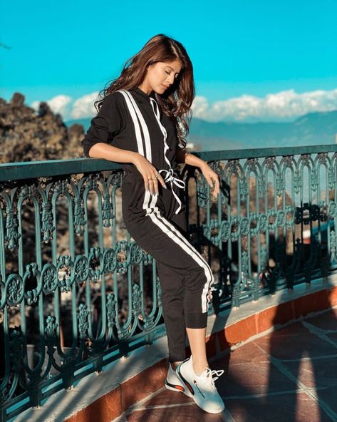 Jumpsuit, denim dress, chudidar: Outfits you want to steal from Arishfa Khan's Wardrobe | IWMBuzz Arishfa Khan, A R, Fence, Jumpsuit, Instagram