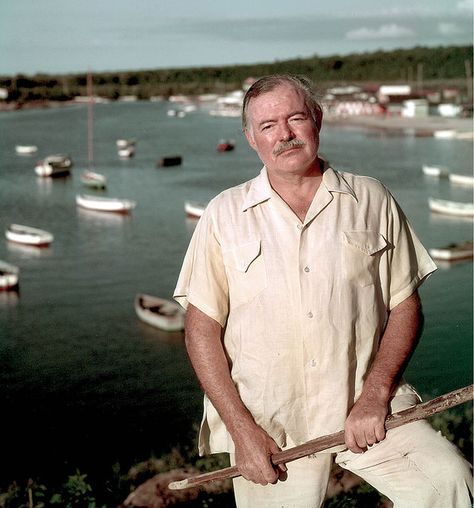 Ernest Hemingway in front of the harbor at Cojimar, the setting for The Old Man and the Sea. Ernest Hemingway Pictures, Ernst Hemingway, Hemingway Quotes, Oak Park Illinois, Life Of Adventure, Alfred Eisenstaedt, Harper Lee, Story Writer, Charlotte Bronte