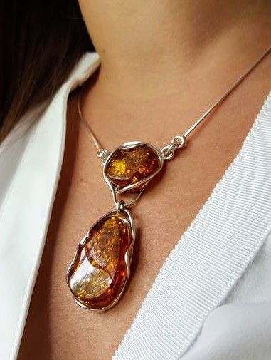 Amber Jewelry Vintage, Rustic Necklace, Amber Necklace, Beaded Jewels, Chunky Jewelry, Amber Jewelry, Horn, Handmade Wire Jewelry, Accessories Necklace