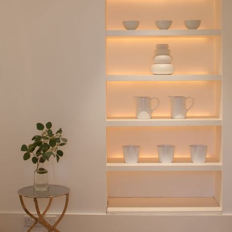 softly lit shelving Recessed Shelves Living Room, Led Shelf Lighting, Minimalist Hallway, Alcove Shelves, Shelf Light, Bathroom Recessed Lighting, Recessed Shelves, Home Wet Bar, Bookcase Lighting