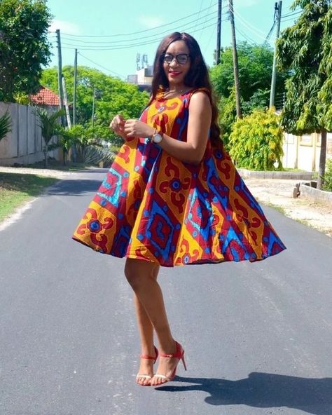 Styles For Pregnant Women, Ankara Jackets, African Blouses, Ankara Gowns, Ghanaian Fashion, Afrikaanse Mode, Colorful Dress, African Inspired Fashion, Printed Summer Dresses