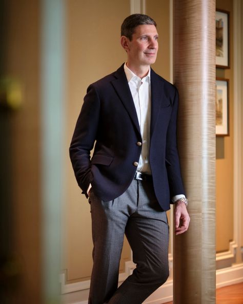 Hotel General Manager, Gold Coast Australia, General Manager, Hotel Management, Five Star Hotel, Four Seasons Hotel, Luxury Property, Lake Como, Press Release