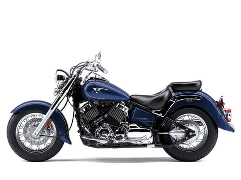 v-star 650 | YAMAHA V-Star 650 Classic 2011 photos. Auto accident lawyers Yamaha 650, Motor Kawasaki, Trike Bicycle, Yamaha Virago, Drag Star, Yamaha V Star, Yamaha Bikes, Classic Photo, Trike Motorcycle