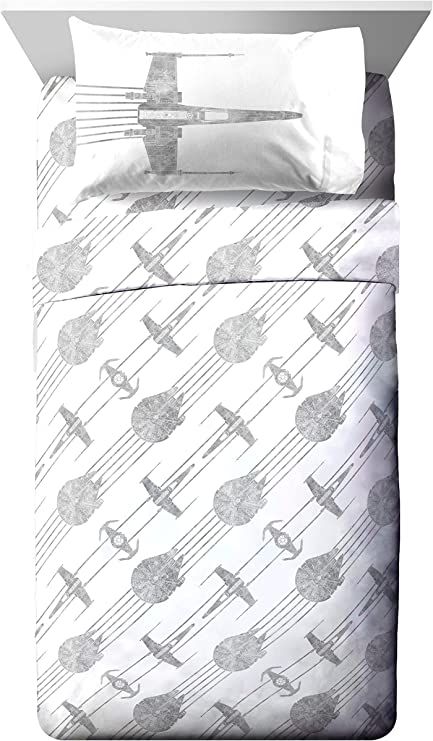 Star Wars Bedding, Star Wars Kids Room, Star Wars Accessories, Star Wars Room, Full Size Sheets, Girl Beds, Kids Bedding, Bed Decor, Flat Sheets