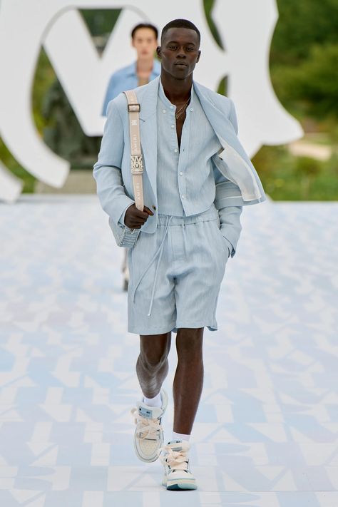 Amiri Spring 2023 Menswear Collection | Vogue Spring Fashion For Men, Spring Collection Fashion, Summer Wear Men, Prada Menswear, 2023 Menswear Fashion Show, Guy Fashion, Paris Fashion Week Men, Fashion Trend Forecast, Menswear Runway