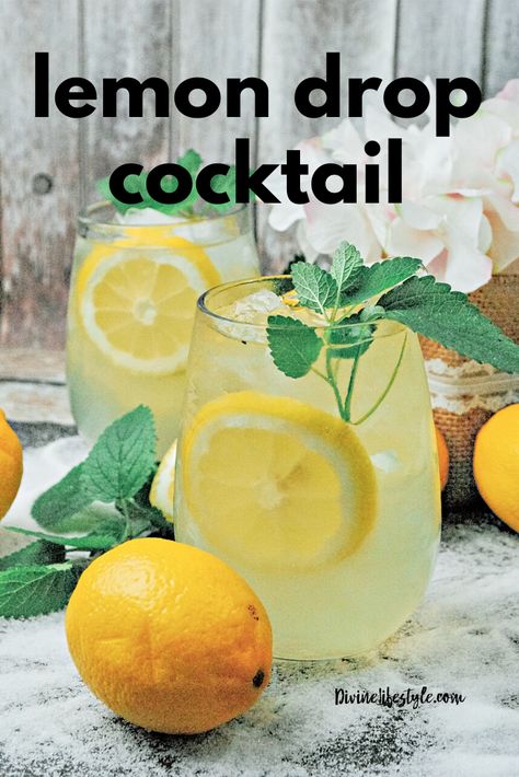 Cocktail Recipe Lemon Drop Lemon Drop Recipe Drinks, Lemon Cocktail Recipes, Lemon Drop Drink, Alcoholic Drinks Vodka, Lemon Drop Martini Recipe, Lemon Drop Recipe, Lemon Drop Shots, Vodka Mojito, Vodka Lemon