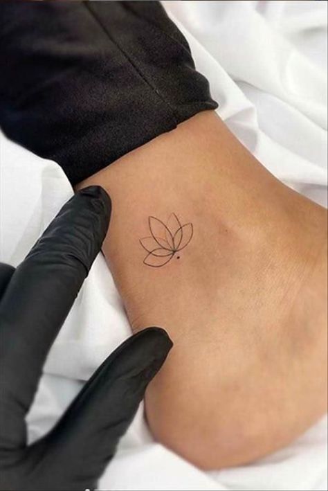 Tattoo Ideas With Words, Ankle Tattoos For Women Anklet, Ankle Tattoo Ideas, Tattoos Pictures, Simple Tattoos For Women, Ankle Tattoos For Women, Ankle Tattoos, Circle Tattoos, Small Tattoos With Meaning