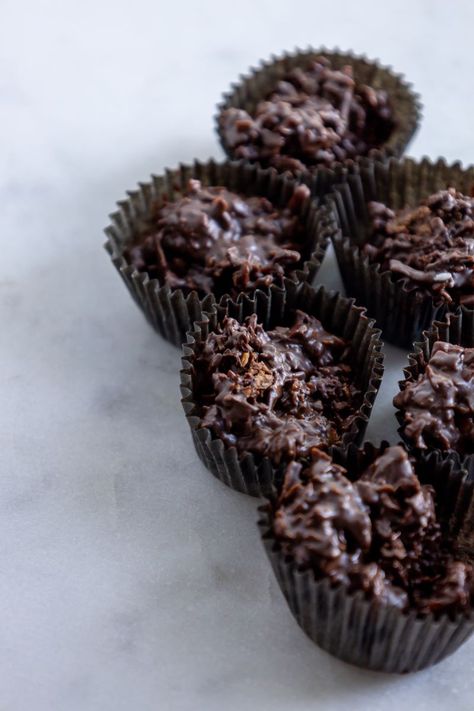 Coconut Haystacks — Orson Gygi Blog Haystack Candy, Coconut Haystacks, Chocolate Covered Coconut, Chocolate Haystacks, Haystacks Recipe, Tempered Chocolate, Dark Chocolate Coconut, Homemade Chocolates, Dark Chocolate Candy