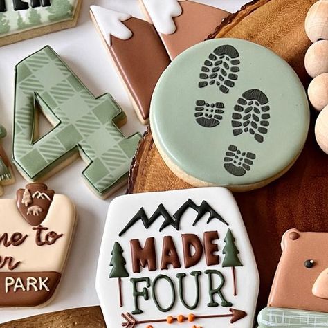 Stacy Tucker | Custom Decorated Cookies | Temple City, CA on Instagram: "I’m sure this adventure loving four year old is going to have a celebration to remember! Compass design inspired by @katescookieskc . . . . . . . #fourthbirthdaycookies #fourthbirthday #madefouradventure #Customcookies #instacookies #partycookies #eventcookies #decoratedcookies #sugarcookies #sugarcookiesofinstagram #royalicingcookies #royalicing #shoplocal #shopsmall #sangabrielvalley #templecitycookies #pas Made Four Adventure Birthday, Made Four Adventure, Adventure Birthday Party, Hunting Cake, Temple City, Compass Design, Fourth Birthday, Cookies Decorated, 4th Birthday Parties