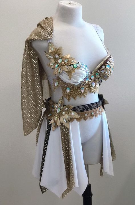 Greek Goddess Outfit, Greek Outfit, Goddess Outfit, Edc Outfits, Rave Costumes, Costume Noir, Goddess Costume, Outfit Halloween, Rave Bra