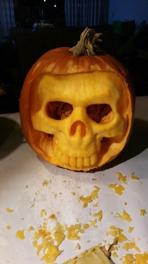 30 Easy Pumpkin Carving Ideas For Halloween Which Are Nothing But Cool - RecipeMagik Skull On Pumpkin, Brain Pumpkin Carving, Pump Carving Ideas, Realistic Pumpkin Carvings, Pumpkin Sculpting Easy, Pumpkin Sculpting Ideas, Pumpkin Carving Skeleton, Pumpkin Carving Contest Winners, Unique Pumpkin Carving Ideas Awesome