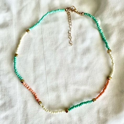 Pink, Mint, And White Beaded Beach Style Necklace Belly Button Piercing Rings, Handmade Necklace Designs, Beautiful Beaded Necklaces, Long Tassel Necklace, Bead Sewing, Black Bead Necklace, Stone Beaded Necklace, Round Necklace, Fashion Jewelry Sets