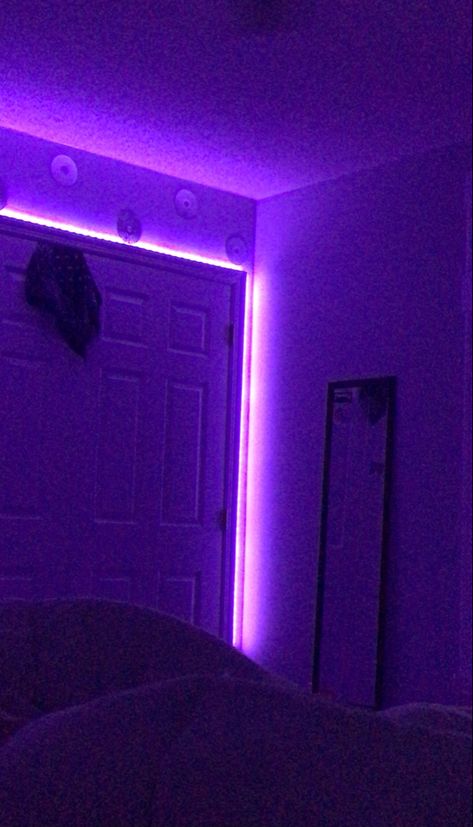 Violet Light Aesthetic, Led Purple Aesthetic, Purple Led Lights Aesthetic, Purple Led Room, Purple Led Light Aesthetic, Lights Purple Aesthetic, Led Viola, Purple Aesthetic Room, Led Aesthetic