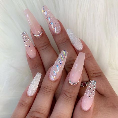 Diamond Nail Designs, Patrick Nagel, Nails Design With Rhinestones, Purple Nail, Blue Nail, Summer Acrylic Nails, Diamond Nails, Birthday Nails, Coffin Nails Designs