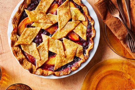 Peach-Blueberry Pie Peach And Blueberry Pie, Peach Blueberry Pie, Summer Pie Recipes, Brown Sugar Peaches, Summer Fruit Recipes, Grilled Peach Salad, Summer Pie, Peach Blueberry, Lunch Lady