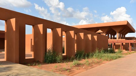 Gallery of General Hospital of Niger / CADI - 17 Desert Farmhouse, Space Divider, Sports Academy, Campus Design, Hospital Architecture, Brutalism Architecture, New Hospital, Modern Mexican, Landlocked Country