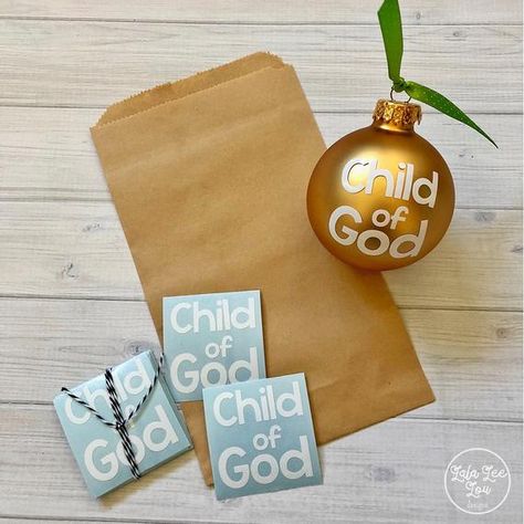 Child of God Ornament Vinyl Decals. These would make such a cute Primary Christmas Gift for children and teachers. Lds Primary Christmas Gift Ideas Kids, Lds Primary Christmas Gifts, Lds Primary Gifts, Lds Christmas Gifts, Primary Teachers Gifts, Primary Christmas Gifts, Christmas Primary, Lds Christmas, Vinyl Ornaments