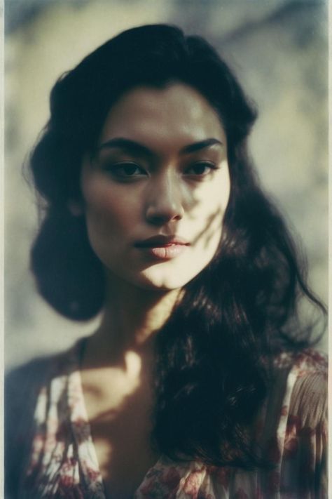 Sharp Woman Face, Raw Beauty Photography, Sharp Face Female, Cheekbones Aesthetic, Unique Faces Woman, Ethereal People, Sweden Women, Defined Face, Polynesian Women