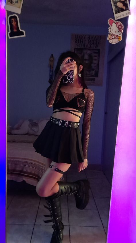 Black mini skirt #outfit #ootd #black #goth #dark #egirl #alternative #gothoutfit #boots #gothgirl #fyp Black Mini Skirt Outfit Alternative, Goth Skirt Outfit, Egirl Skirt, Goth Girl Outfits, Outfits Goth, Black Mini Skirt Outfit, Mini Skirt Outfit, Casual Grunge, Goth Outfit