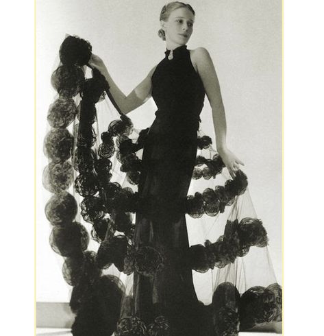 Carnival dress Sophia Kokosalaki, Fashion History Timeline, Madeleine Vionnet, Carnival Dress, 30s Fashion, History Timeline, Elsa Schiaparelli, 1930s Fashion, Vintage Gowns