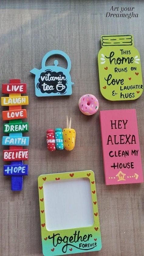 Clay Fridge Magnets Diy, Paper Fridge, Fridge Magnets Diy, Clay Fridge Magnets, Kitchen Wall Art Diy, Clay Fridge, Magnets Diy, Frames Diy Crafts, Photo Frame Decoration