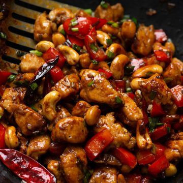 Thai Cashew Chicken Stir Fry - The flavours of kitchen Quick Chicken Stir Fry, Thai Chicken Stir Fry, Tai Food, Cashew Chicken Stir Fry, Thai Cashew Chicken, Chicken Cashew, Chicken Cashew Stir Fry, Cashew Recipes, Cashew Chicken Recipe