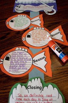 This cute fishing theme persuasive writing template could be used for "Why my father should be father of the year!" assignment. Persuasive Text, Second Grade Writing, Student Style, Third Grade Writing, 3rd Grade Writing, Writing Template, 2nd Grade Writing, Ela Writing, 1st Grade Writing