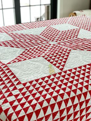 Red And White Quilts Patterns Free, Red Quilts Ideas, Quilt Rulers, Two Color Quilts, White Quilts, Red And White Quilts, Quilt As You Go, Primitive Gatherings, Red Quilts