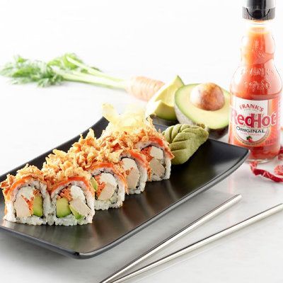 Buffalo Chicken Sushi Roll, No-Sugar-Added Bacon, Shelf-Stable Bean Dip Mixes | Hungry Girl Chicken Sushi Rolls Recipes, Chicken Teriyaki Sushi Rolls, Chicken Sushi Rolls, Pb And J Sushi Rolls, Basic Sushi Rolls, Chicken Sushi, Buffalo Chicken Rolls, S’mores Sushi Roll, Garlic Mashed Cauliflower