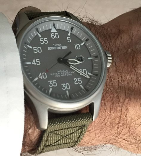 Military Watches For Men, Timex Military Watch, Minimal Watch Design, Horology Design, Timex Expedition, Army Watches, Field Watches, Timex Watches, Amazing Watches