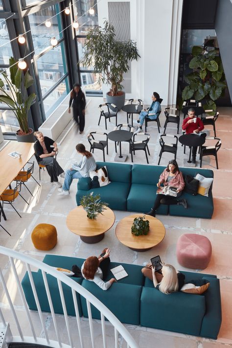 Office Lounge Area Design, Office Lounge Area, Student Lounge, Nursing Room, Staff Room, Office Lounge, Student House, Community Space, Collaboration Space