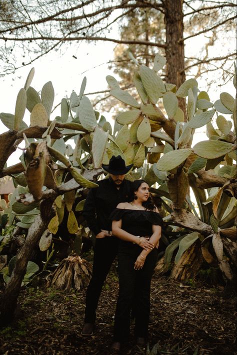 Engagement Photoshoot Mexican Inspiration. Rocio Rivera Photography Engagement Photos Rustic, Mexican Engagement Photos, Mexican Photoshoot, Latino Wedding, Mexican Inspiration, Dream Engagement, Couples Goals, Engagement Shoot, Engagement Photoshoot