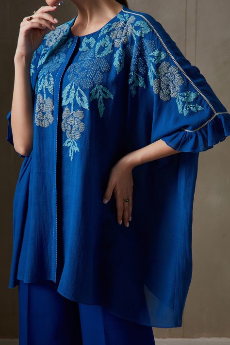 Buy Blue Georgette Embellished Floral Motif Round Freesia Kaftan Tunic For Women by Namrata Joshipura Online at Aza Fashions. Blue Kaftan, Co Ords Outfits, Kaftan Tunic, Tunics Online, Trendy Fashion Tops, Embroidery Blouse Designs, Fashion Attire, Kurta Designs, Floral Motifs