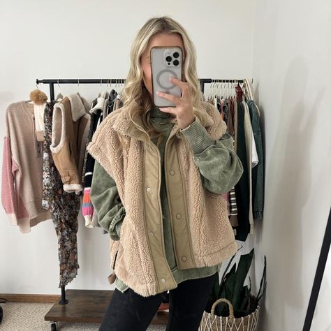 I’m OBSESSED with these oversized sherpa vests—so soft, so cozy, and just the right amount of ‘I woke up like this’ vibes. 💅🏼 The tan one is giving fall with this green acid-washed pullover, and can we talk about the black one? Paired with our brown acid-washed pullover and camo trucker hat for that cool-girl casual look. 😎 Perfect for running errands, grabbing coffee, or just staying warm and cute all day long! 🧡 Which look is more you—tan or black? Let us know below in the comments! 👇🏼 ... Oversized Vest Outfit, Camo Trucker Hat, Oversized Vest, Sherpa Vest, Vest Outfit, Vest Outfits, Casual Girl, Running Errands, Casual Look