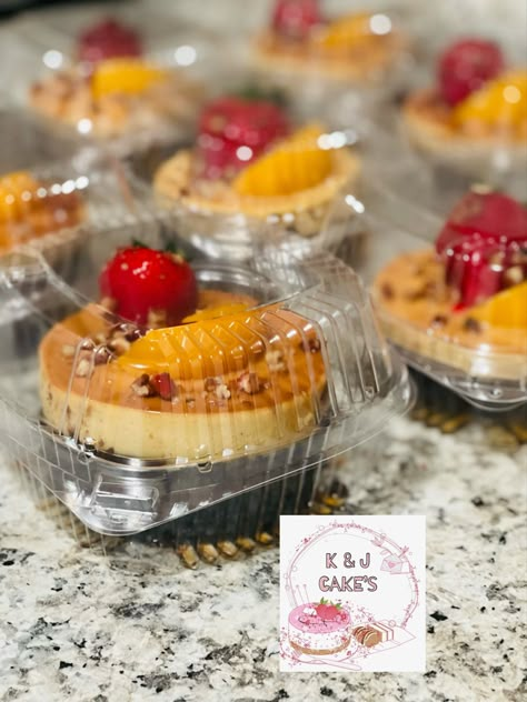 Mini Choco Flan, Mini Chocoflan, Mini Flan, Chocoflan Cake, Choco Flan, Dessert Shooters Recipes, Flan Dessert, Dessert Cups Recipes, Baking Packaging