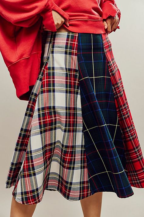 Multi Plaid Skirt, Plaid Patchwork Skirt, Plaid Midi Skirt With Lining, Winter Scottish Plaid Skirt, Classic Academia, Vintage Tartan Skirt, Midi Skirts Style, Tartan Fashion, Seamless Top