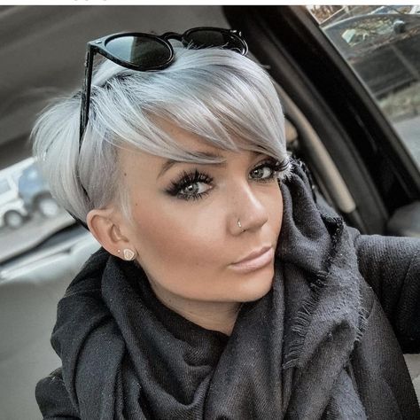 Official Page Short Hair Ideas on Instagram: “⭐⭐⭐⭐⭐ Beautiful, Do you like this Hairstyle and Color ? ❤ Special Credits to @henniegebhardt #pixiehair #hair #hairfashion #newhaircut…” Short Sassy Haircuts, Bob Cuts, Short Hair Ideas, Short Hair Undercut, Short Pixie Haircuts, Short Blonde Hair, Short Hair Styles Pixie, Short Pixie, Short Bob Hairstyles