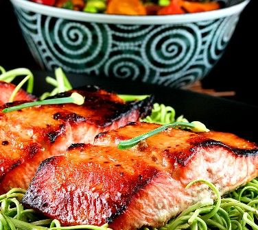 Misoyaki Fish Ono Kine Recipes, Miso Recipe, Miso Salmon, Pan Seared Salmon, Seared Salmon, Hawaiian Food, Seafood Dishes, Restaurant Recipes, Salmon Recipes