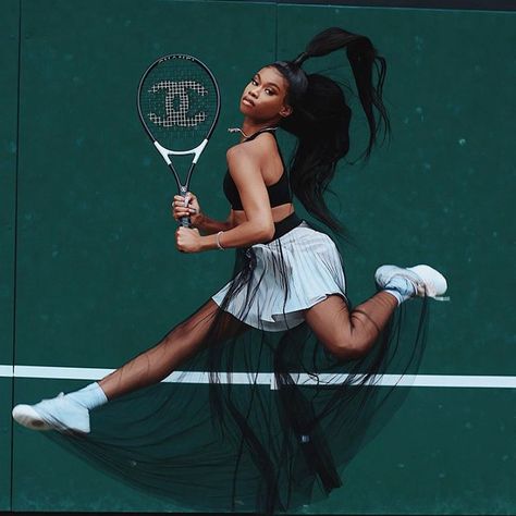 Tennis Fashion Photography, Tennis Poses, Tennis Fashion Editorial, Sports Shoot, Court Photoshoot, Tennis Court Photoshoot, Tennis Shoot, High Fashion Photoshoot, Tennis Photoshoot